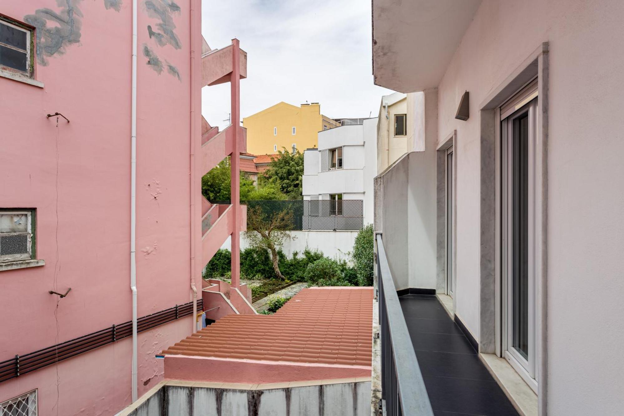 Joivy Modern Flat Near Estrela Garden *