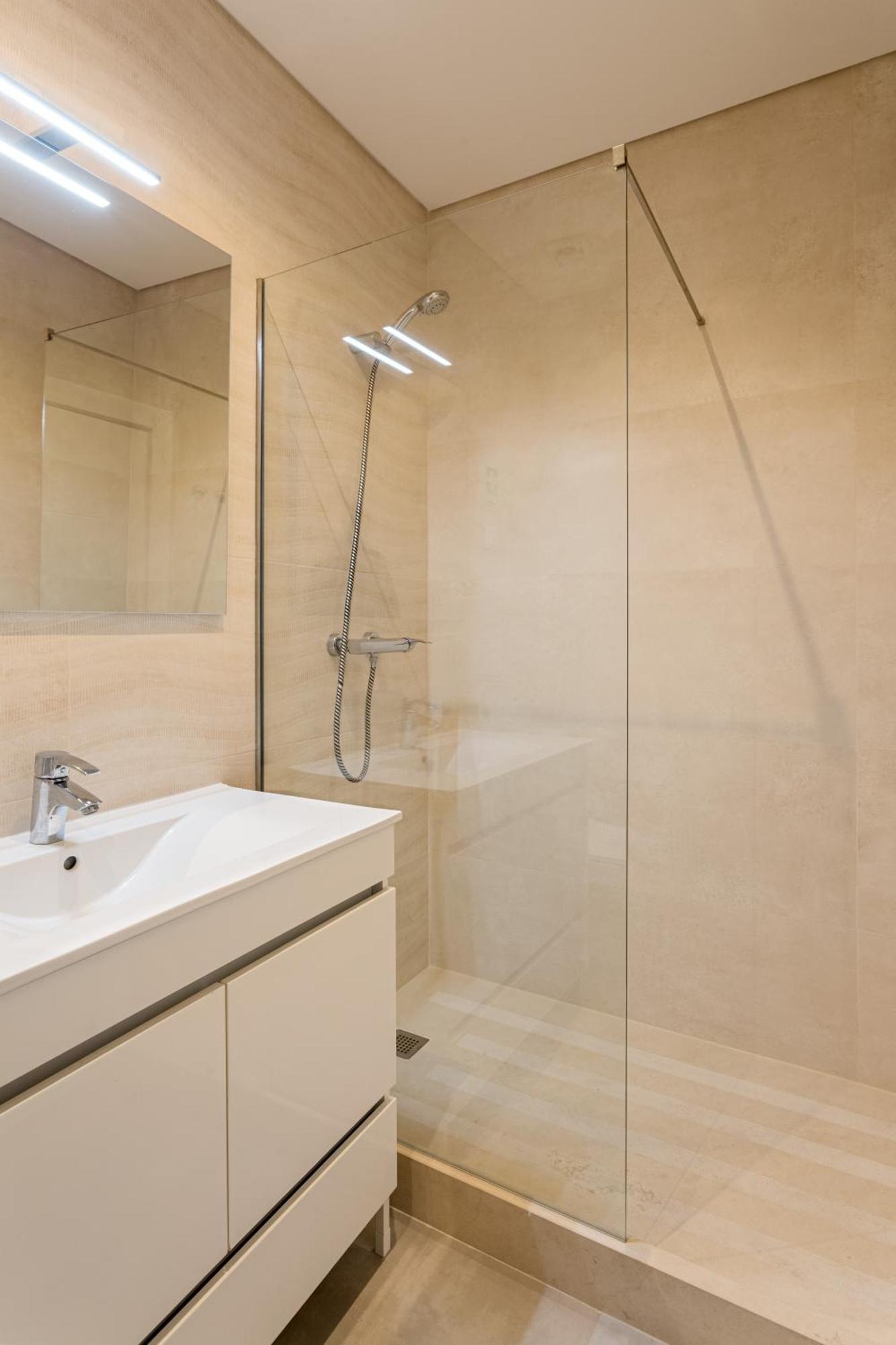 Joivy Modern Flat Near Estrela Garden Lisboa