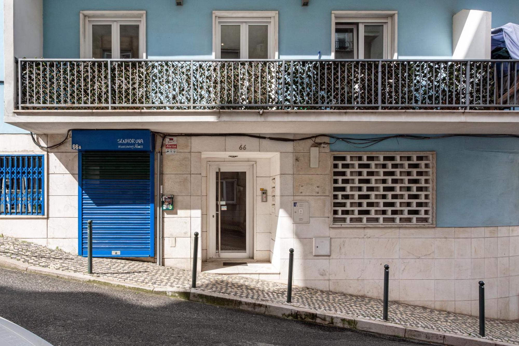 Joivy Modern Flat Near Estrela Garden * Lisboa